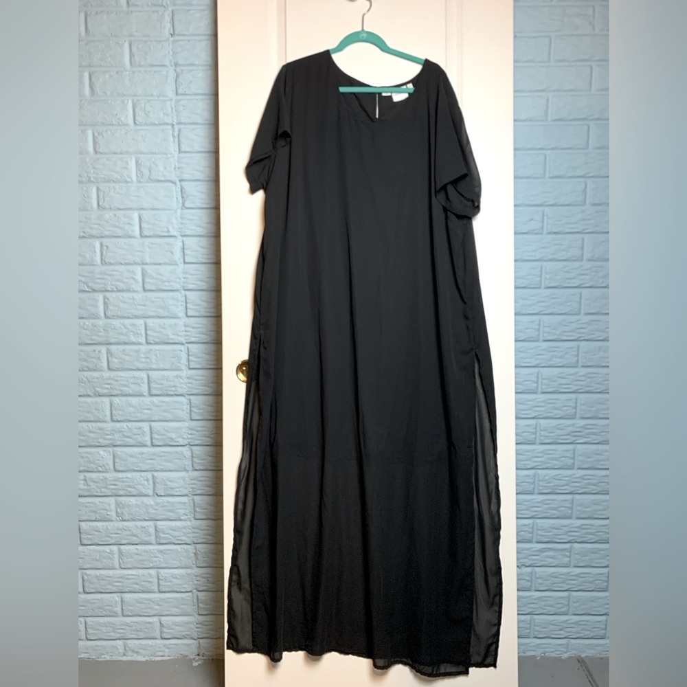Junarose Maxi Black Dress